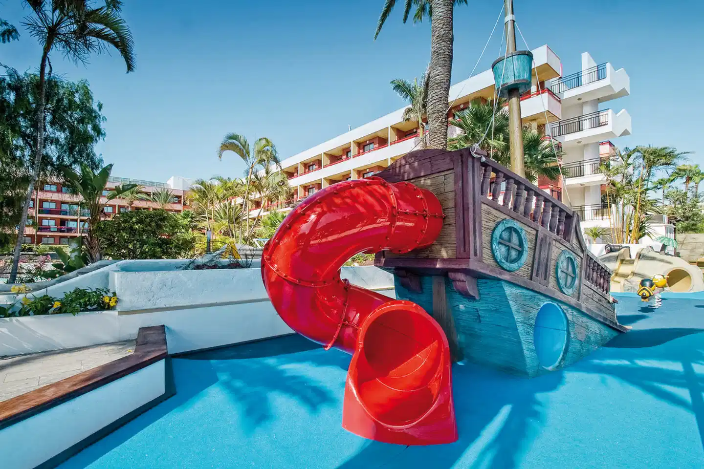 Alexandre Hotel La Siesta Pool