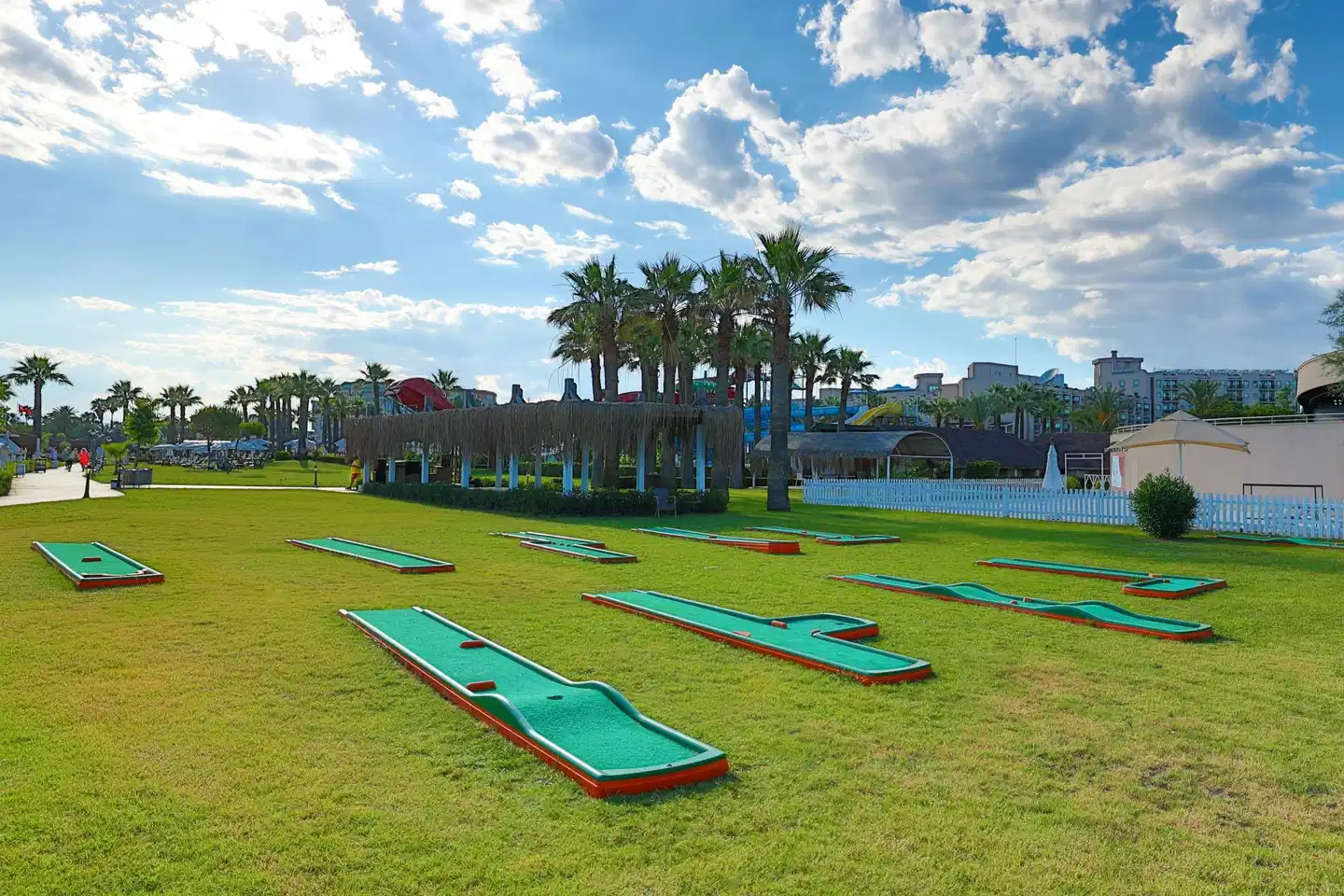 Crystal Tat Beach Pearl Collection SPORT_AND_ENTERTAINMENT