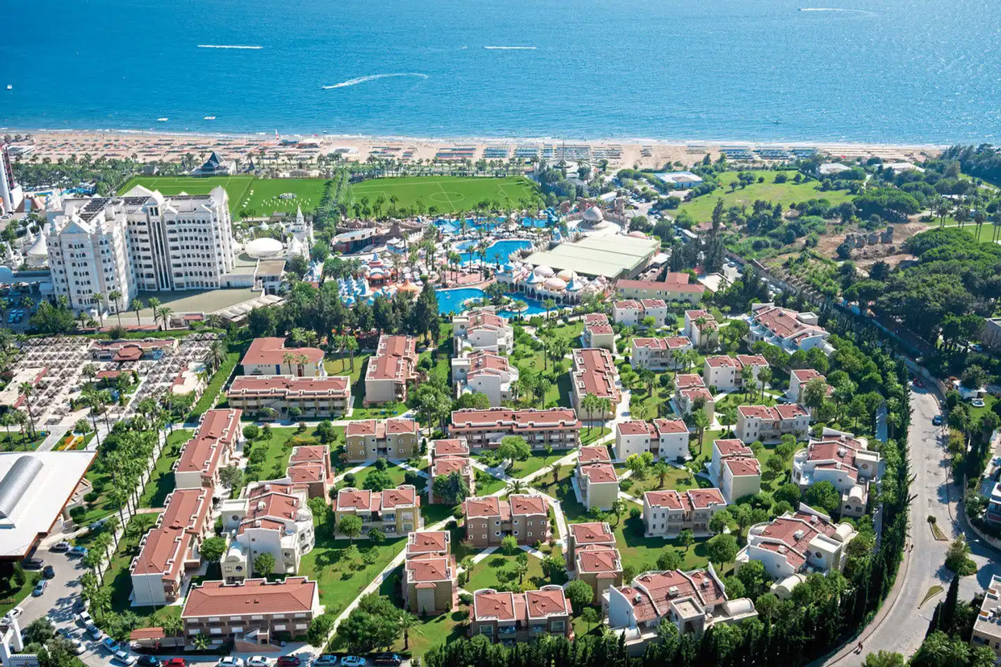 Kamelya Aishen Club Aussenansicht