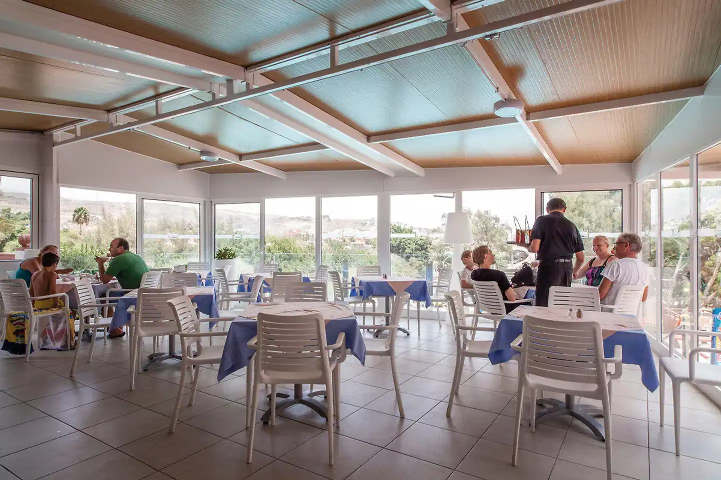 Corona Roja Restaurant