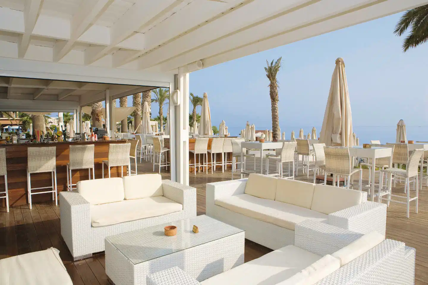 Vrissiana Beach Hotel Terrasse