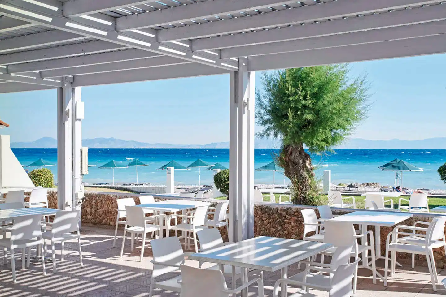 Blue Bay Beach Resort Terrasse