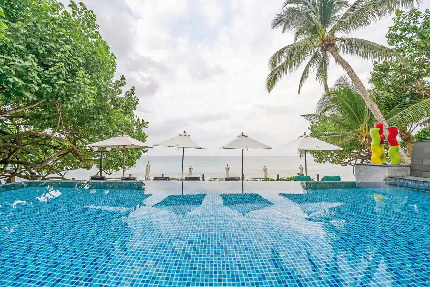 Ao Prao Resort Pool