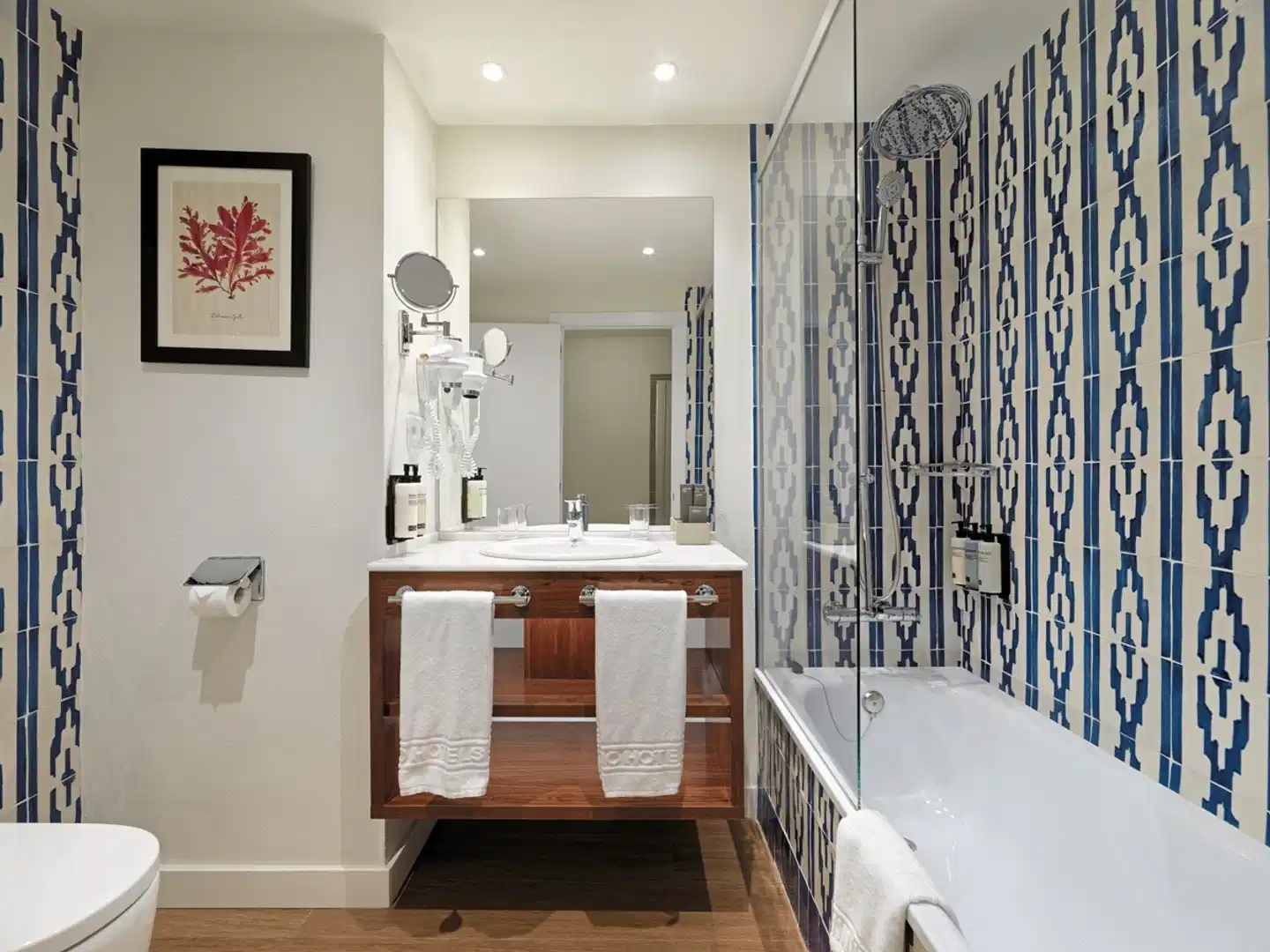 H10 Cambrils Playa Badezimmer