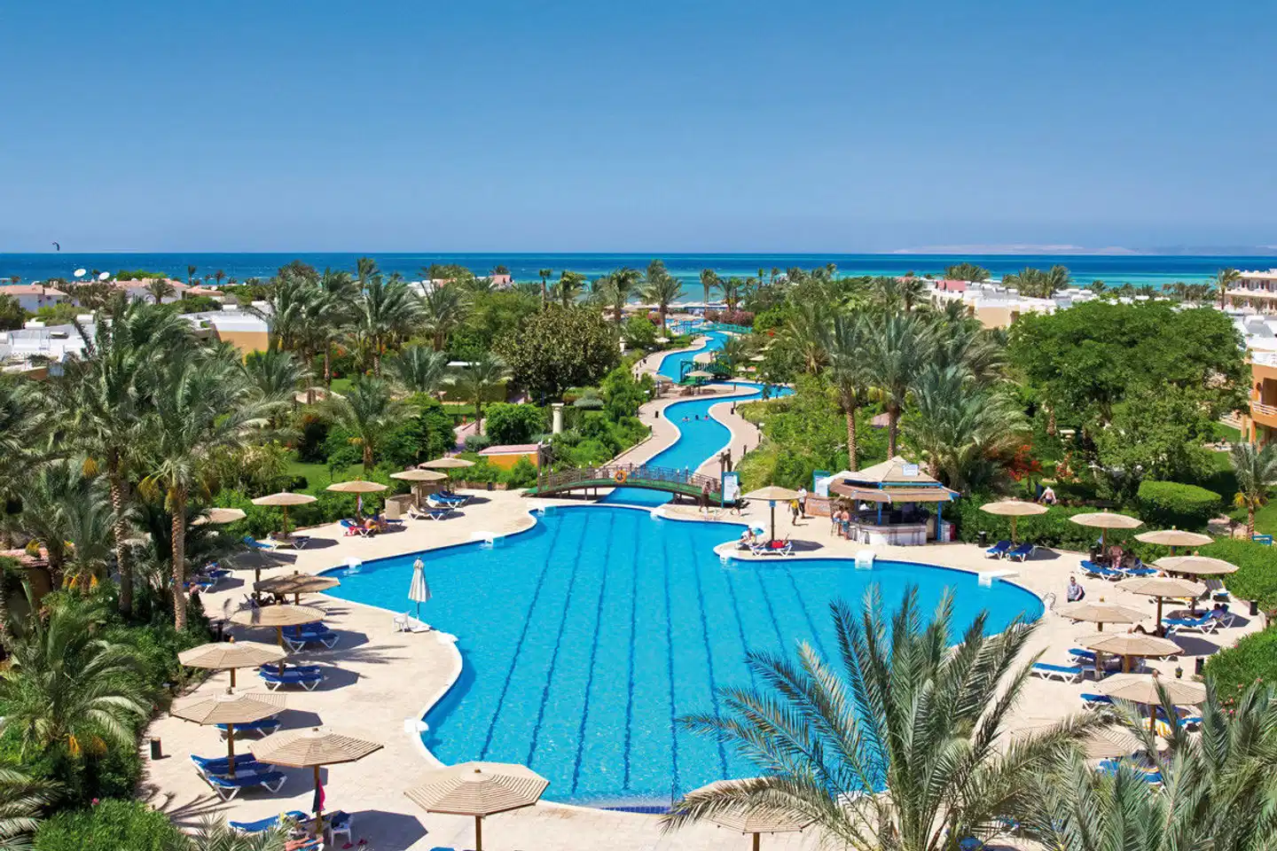 Golden Beach Resort Pool