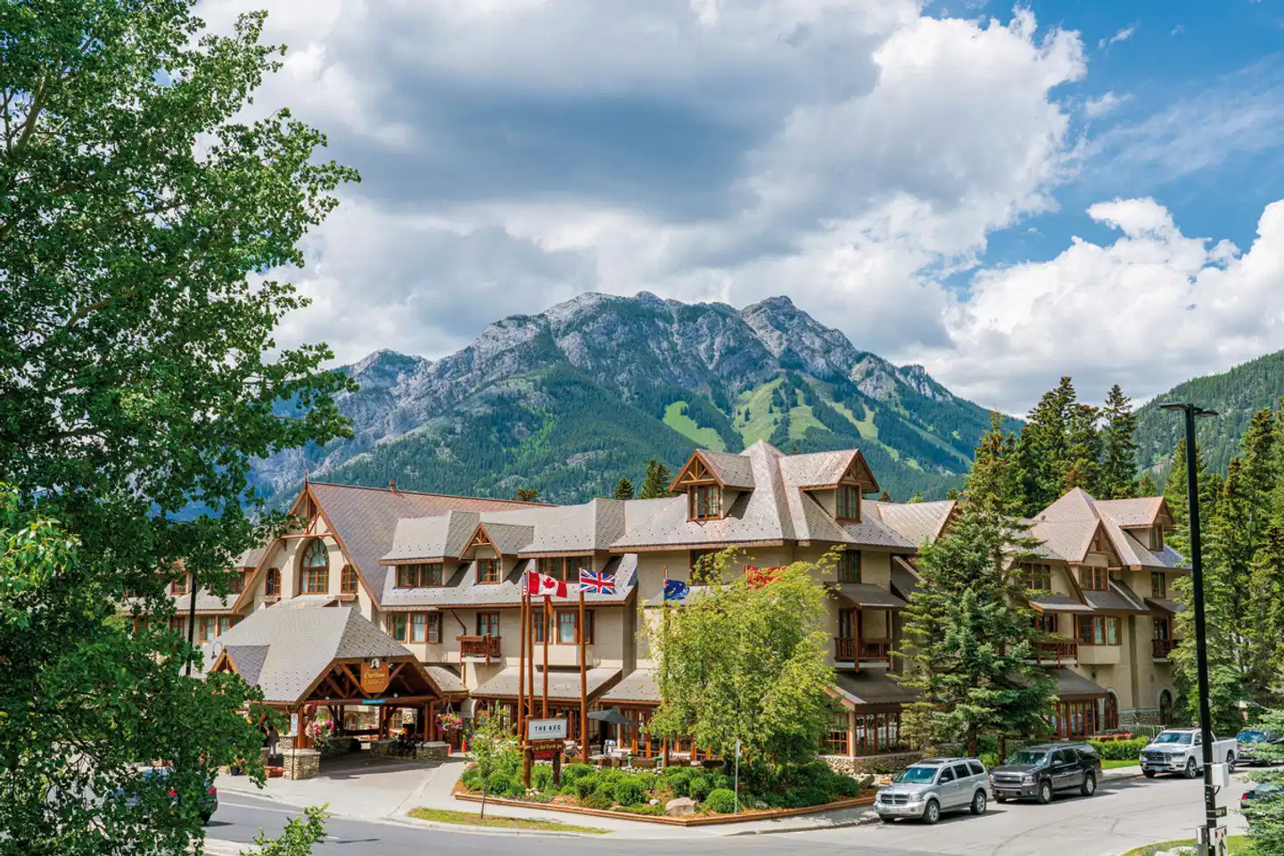 Banff Caribou Lodge & Spa Aussenansicht