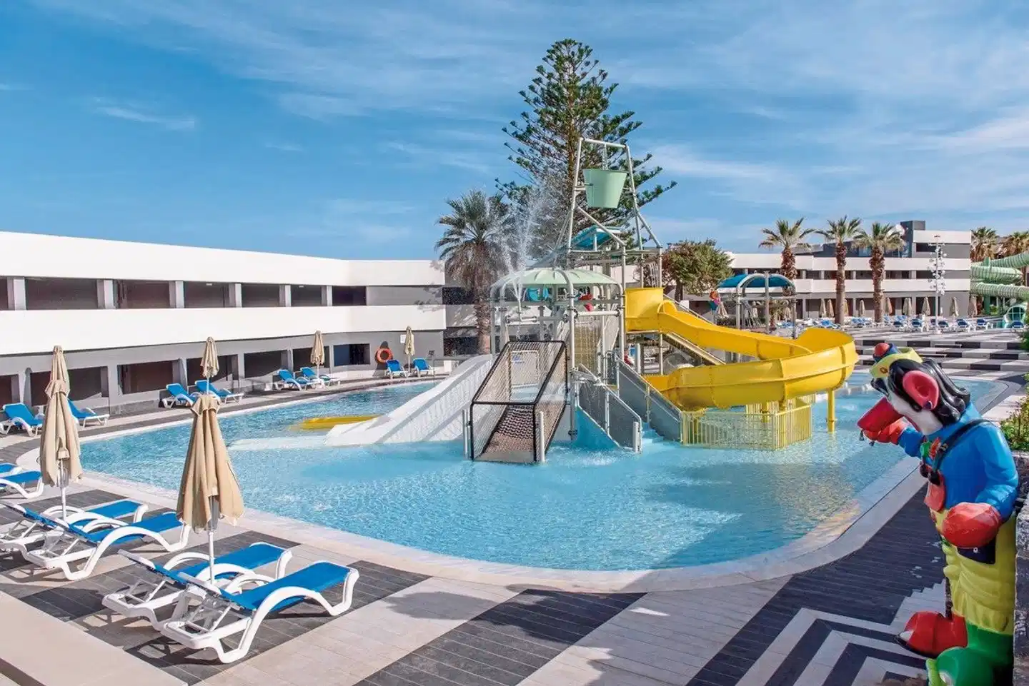 Arina Beach Resort Pool