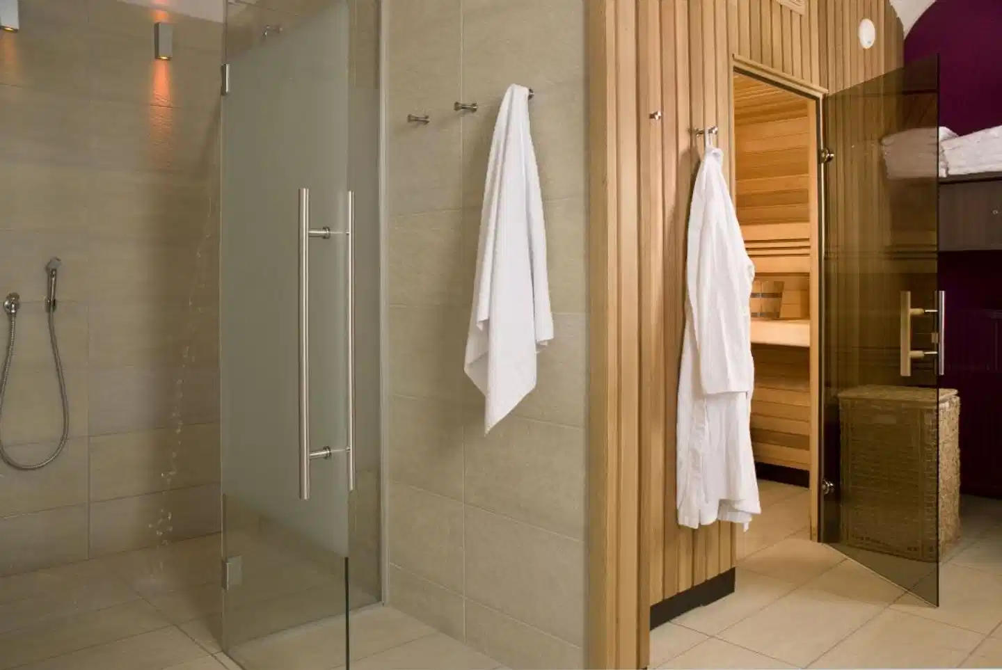 Mercure Grand Hotel Biedermeier Wien Badezimmer