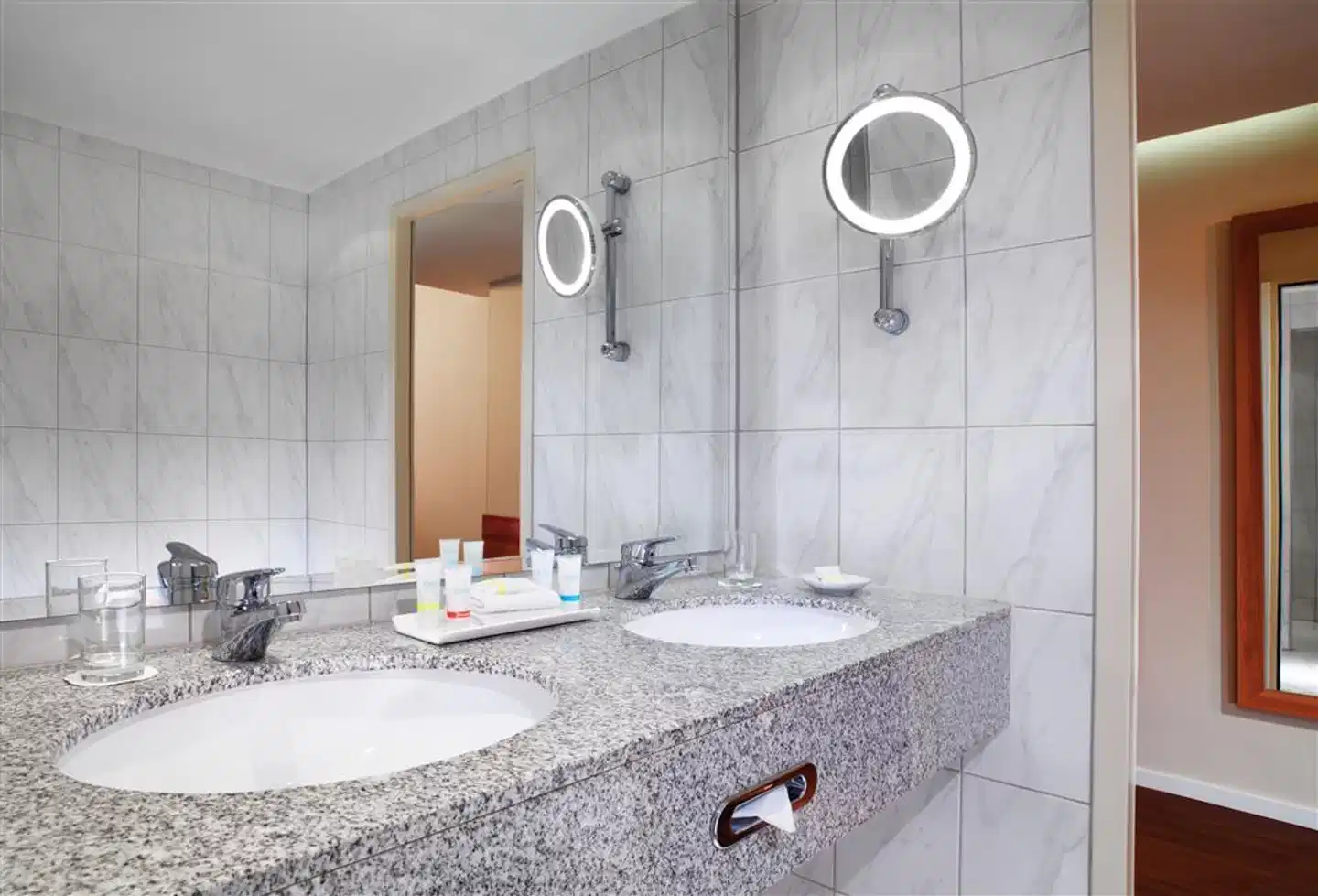 Residence Inn by Marriott Munich Central Badezimmer