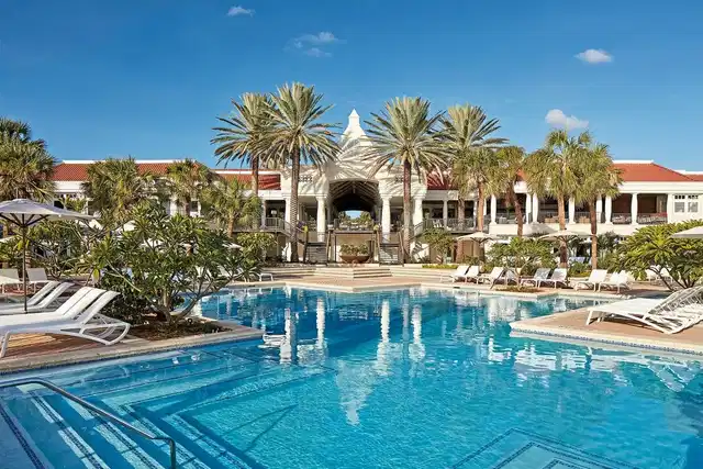 Curaçao Marriott Beach Resort Pool