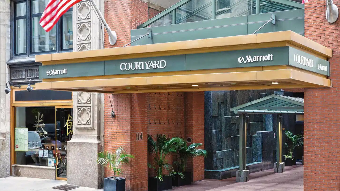 Courtyard by Marriott New York Manhattan/Times Square Aussenansicht