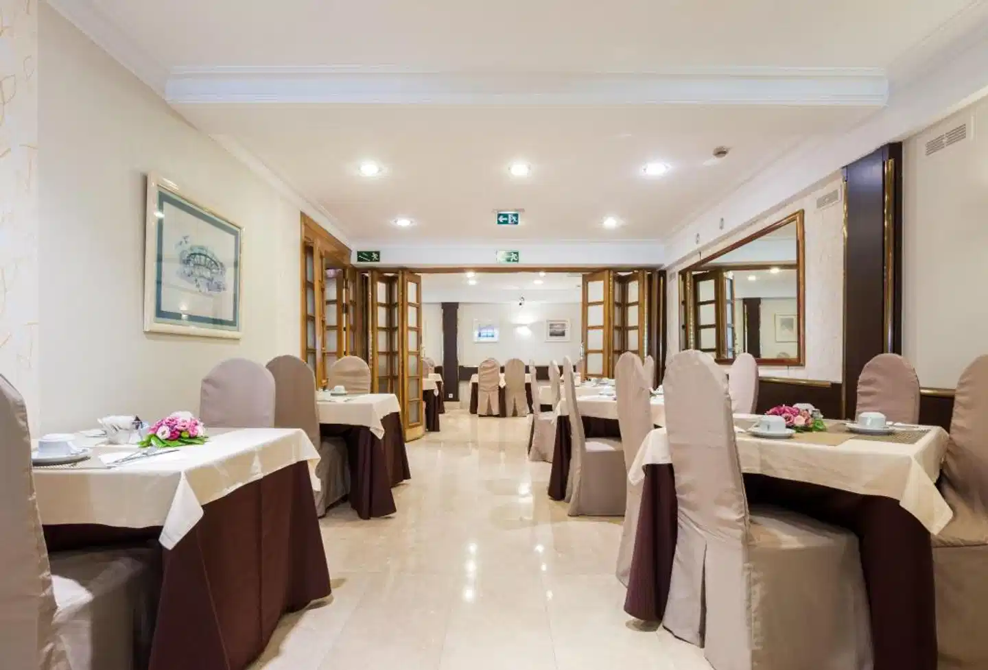 Gran Versalles Restaurant