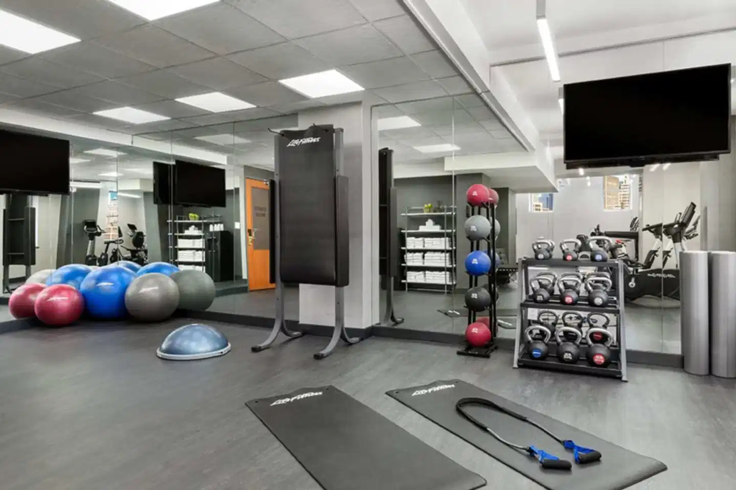 Hotel 57 Sport und Entertainment