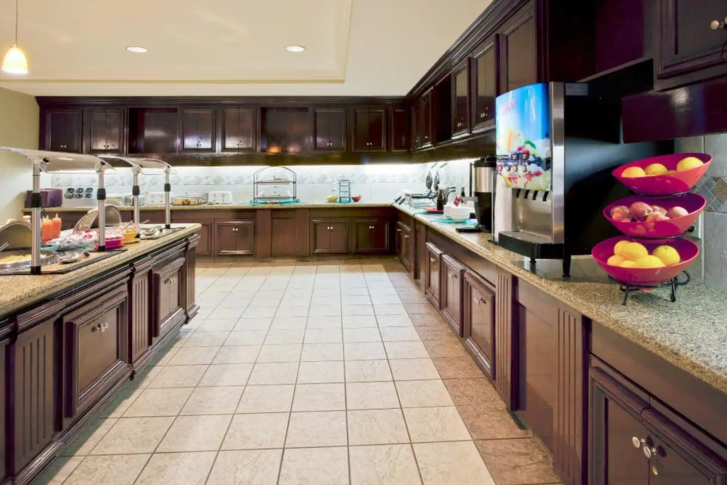 Staybridge Suites Orlando Airport South Bar