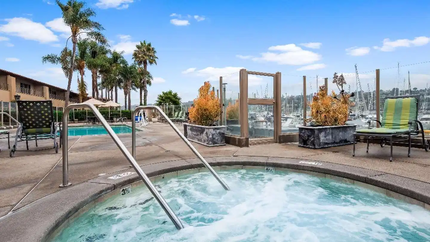 Best Western Plus Island Palms Hotel & Marina Pool