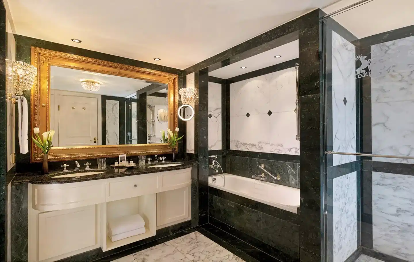 Hotel Imperial, a Luxury Collection Hotel Badezimmer