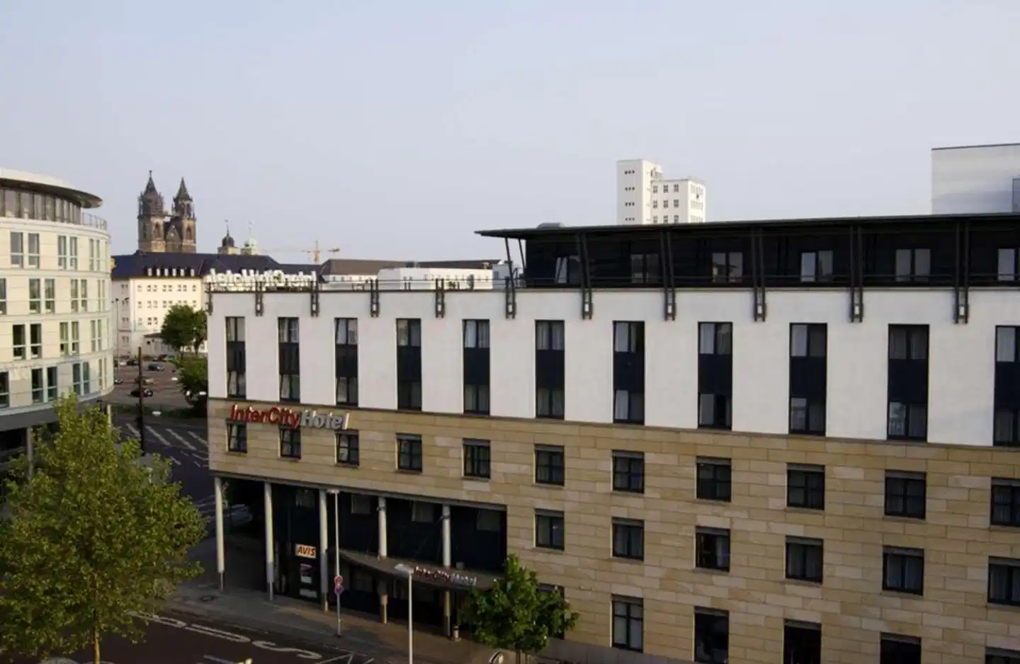 InterCityHotel Magdeburg Aussenansicht