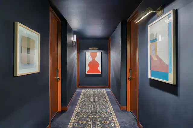 Romer Hell's Kitchen Lobby