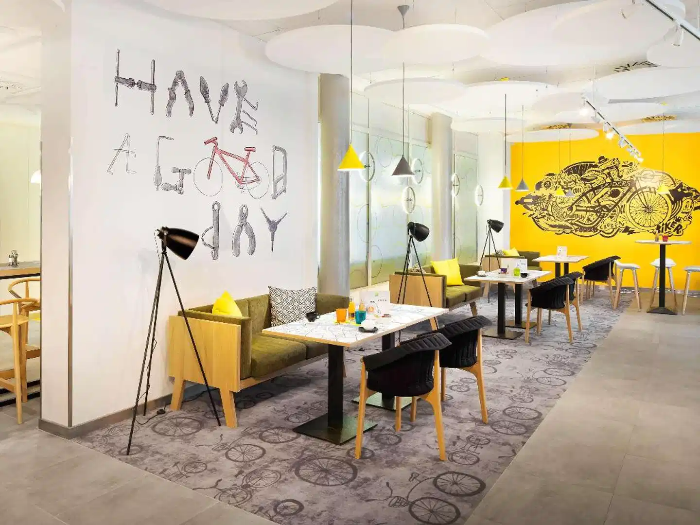 ibis Styles Budapest City Lobby