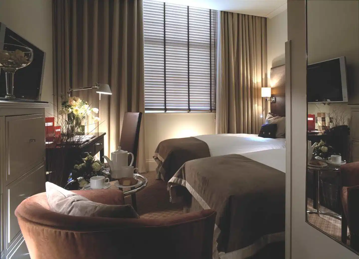 LONDON BRIDGE HOTEL Wohnbeispiel