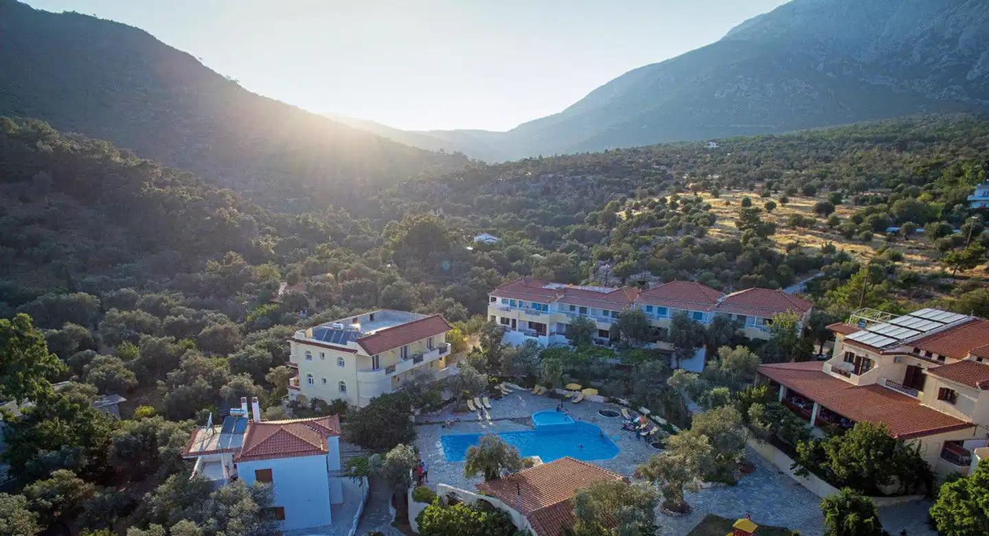 Limnionas Bay Village Aussenansicht