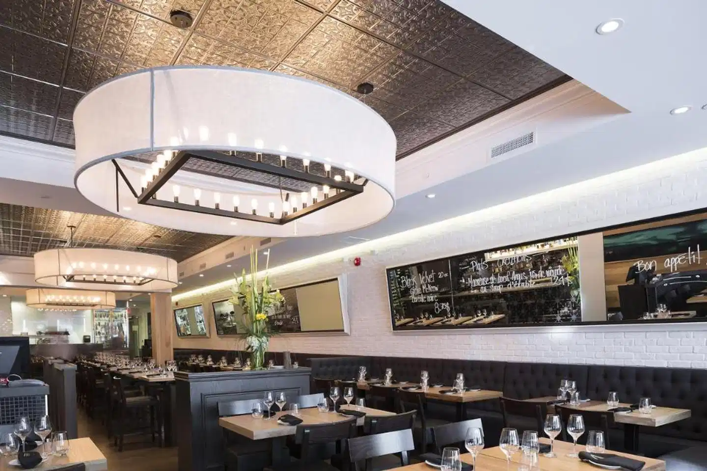 Hôtel Manoir Victoria Bar