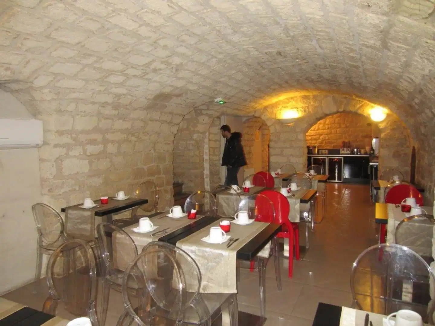 Villa Margaux Opéra Montmartre Restaurant