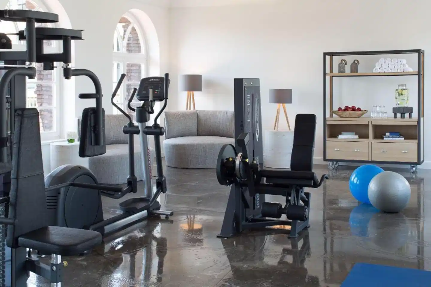 Renaissance Hamburg Hotel Sport und Entertainment