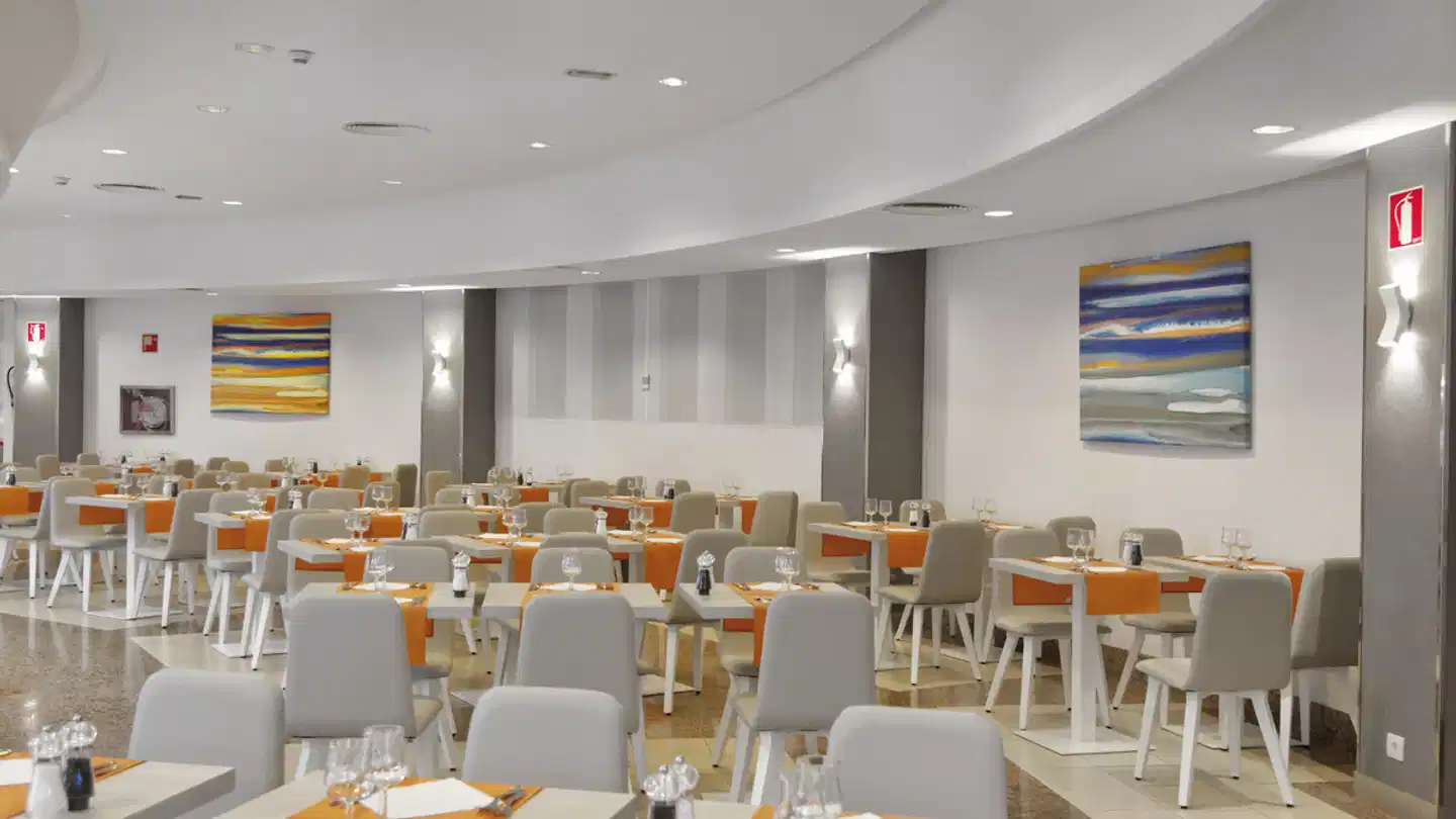 Servatur Waikiki Restaurant