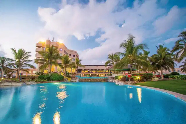 Crowne Plaza Resort Salalah Pool