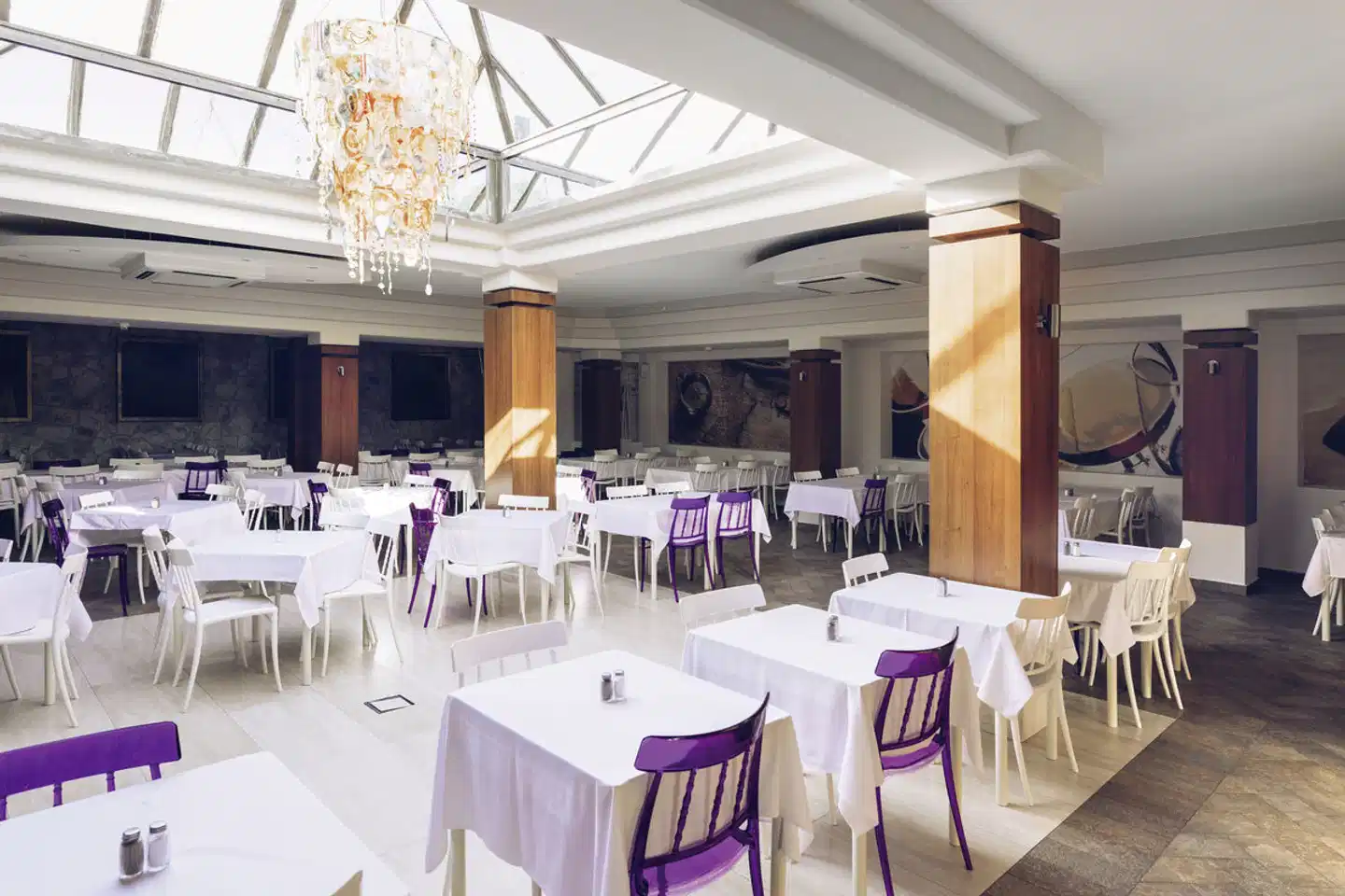 Slovenska Plaza Restaurant