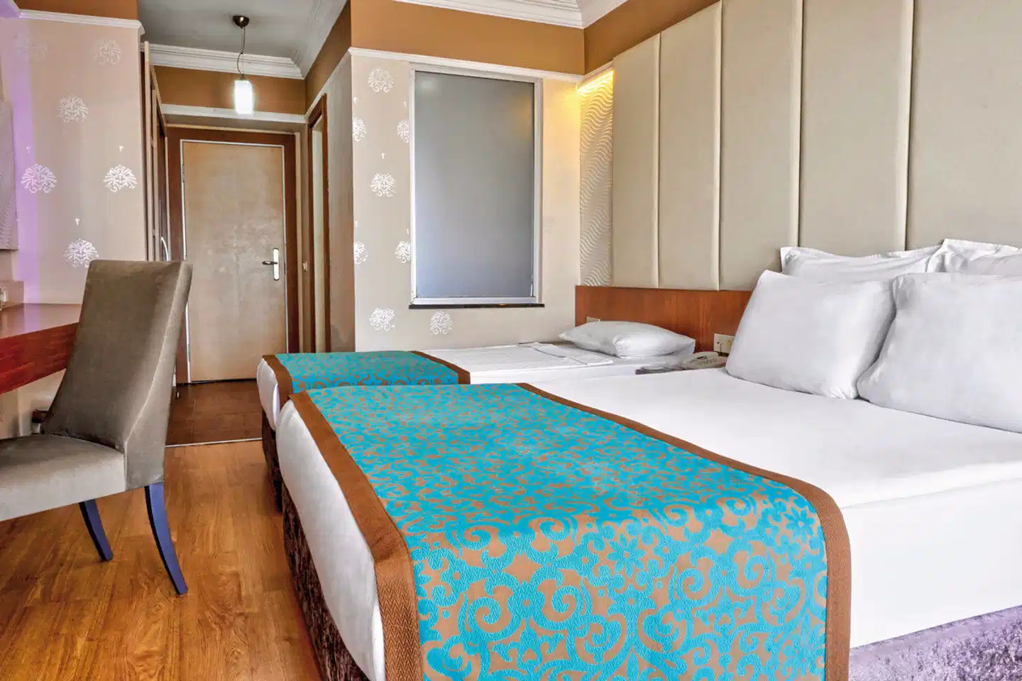 Tac Premier Hotel & Spa Wohnbeispiel