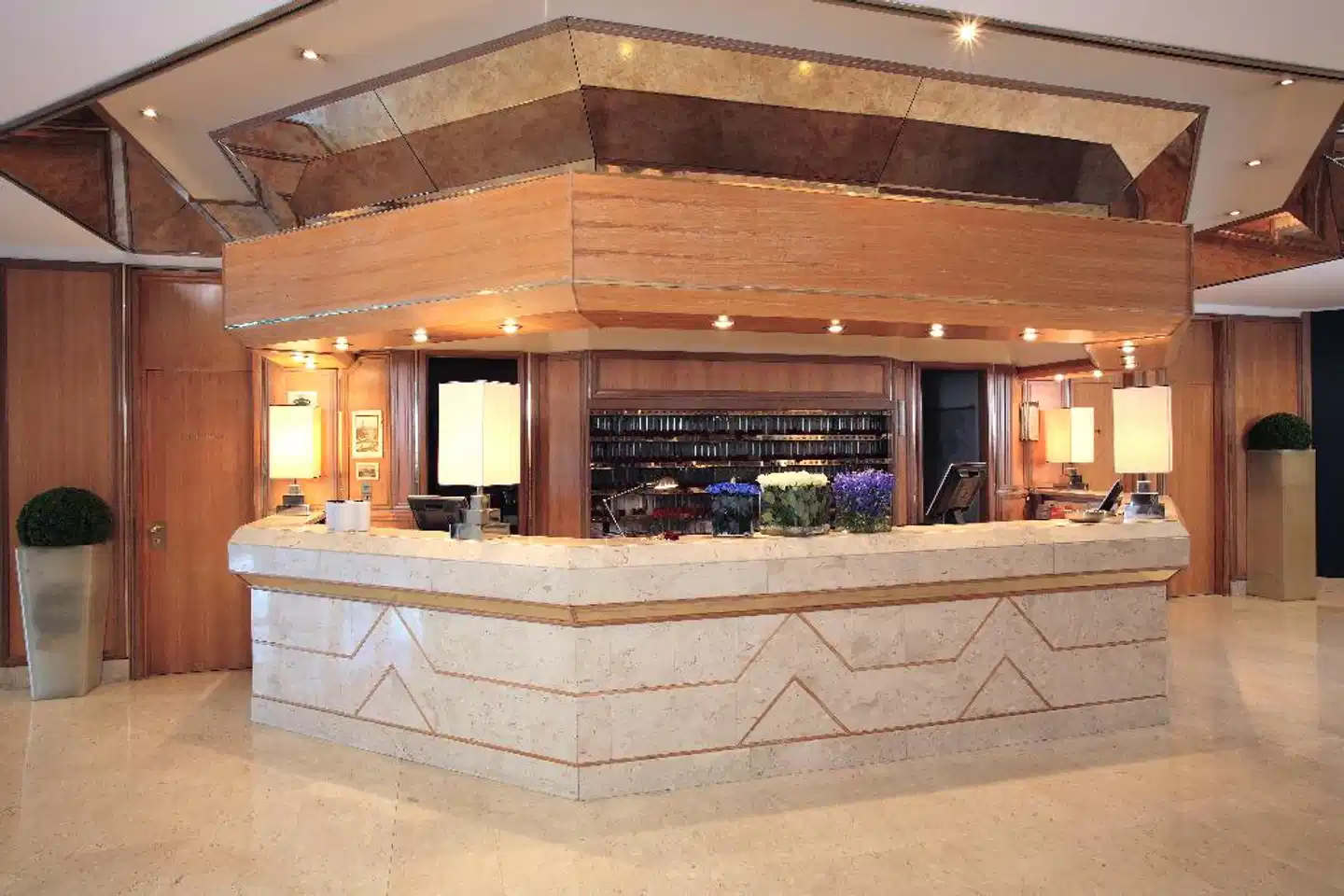 Starhotels President Lobby