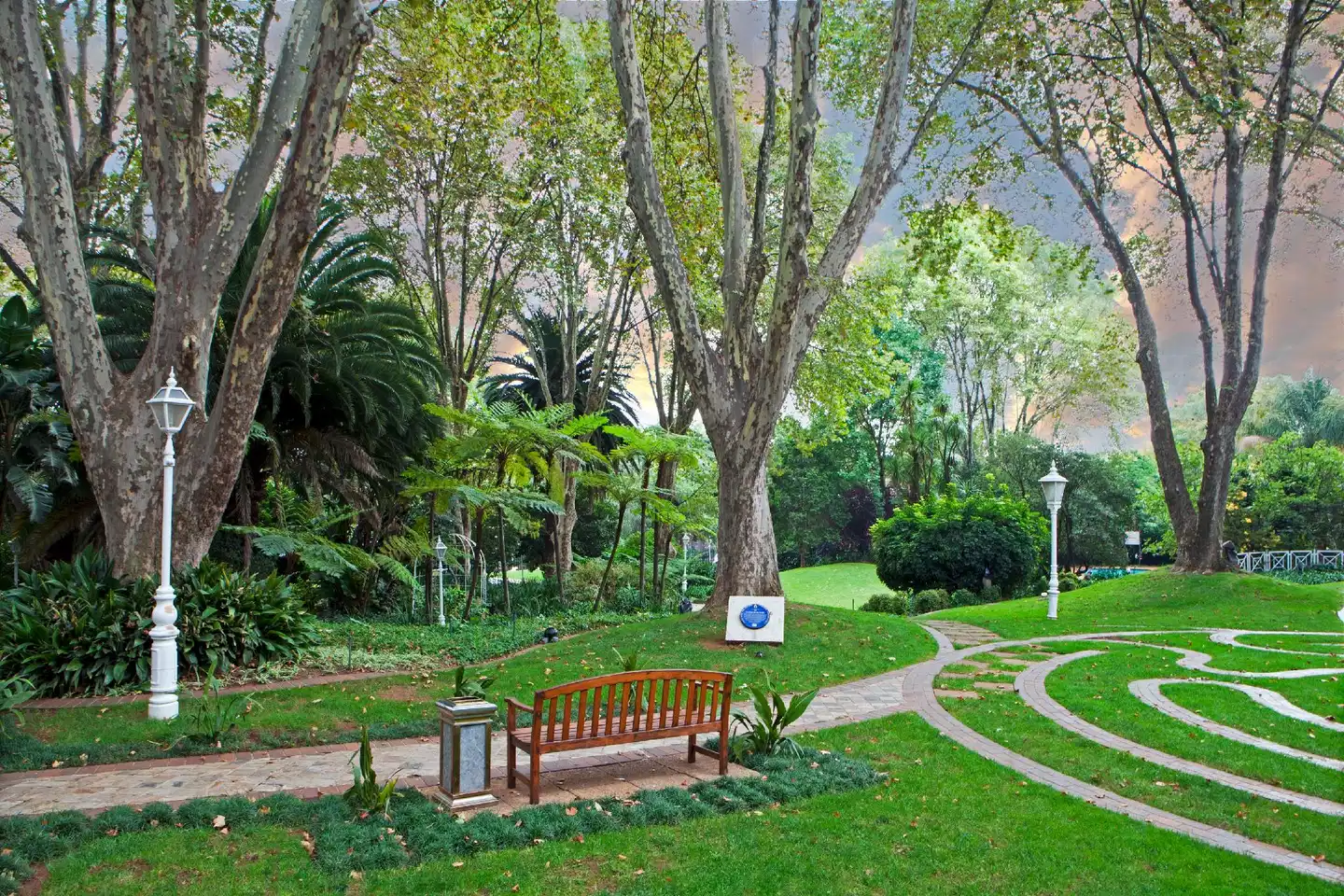 Holiday Inn Johannesburg Sunnyside Park Garten