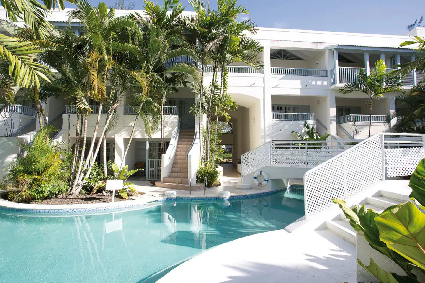 Savannah Beach Club Pool