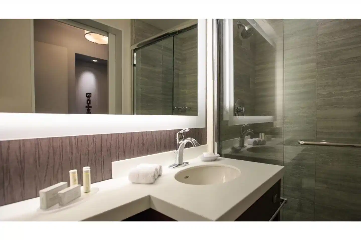 Courtyard by Marriott Boston Downtown Badezimmer