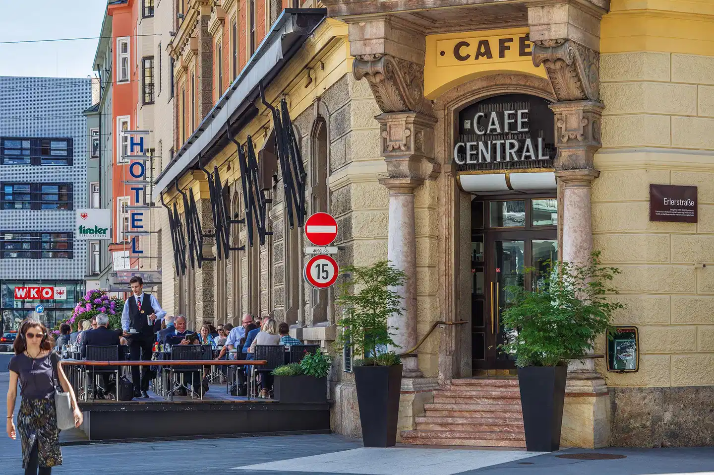 Central Aussenansicht