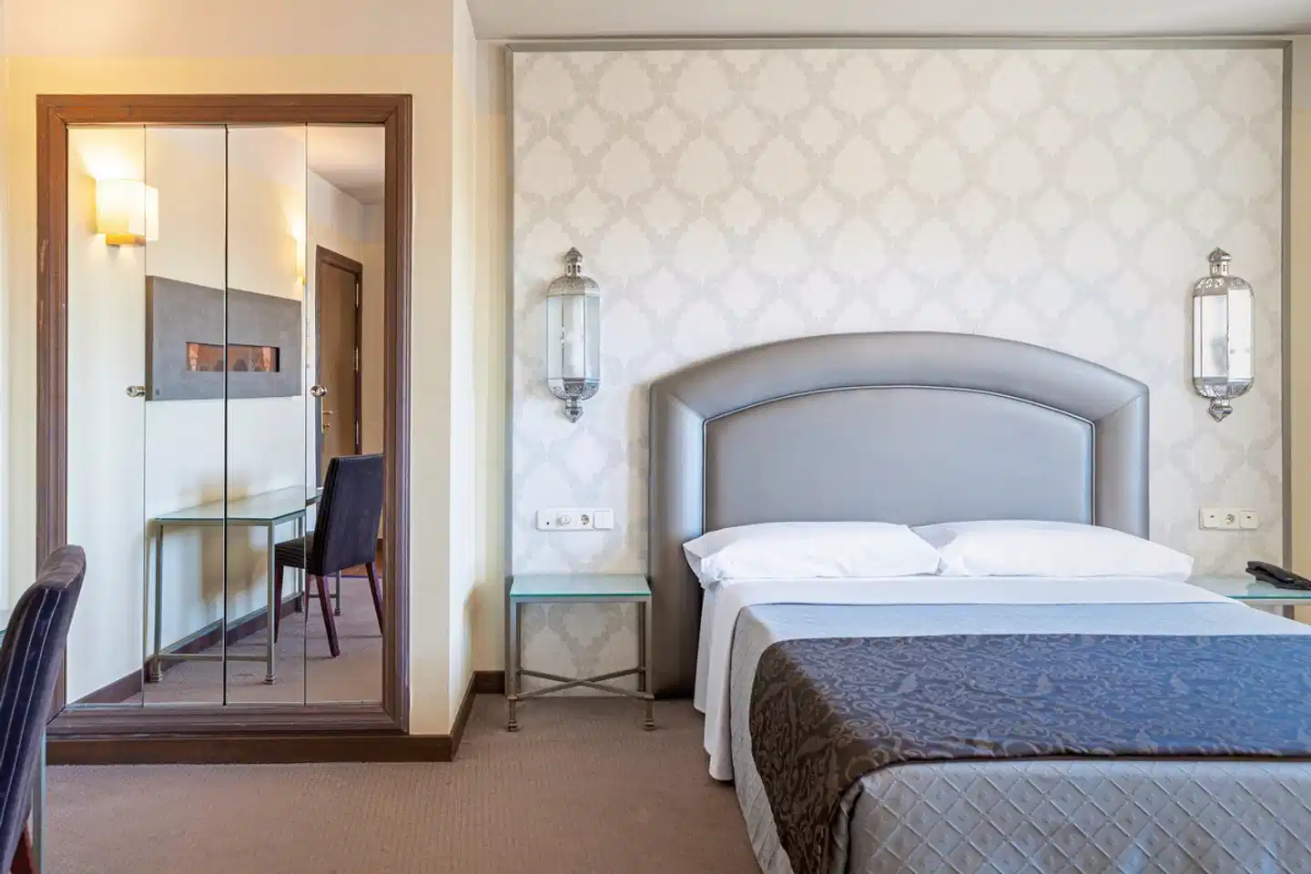 Macià Alfaros Wohnbeispiel