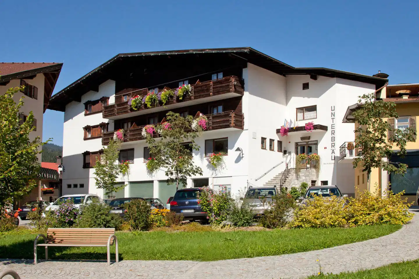 Hotel-Pension Unterbräu Aussenansicht