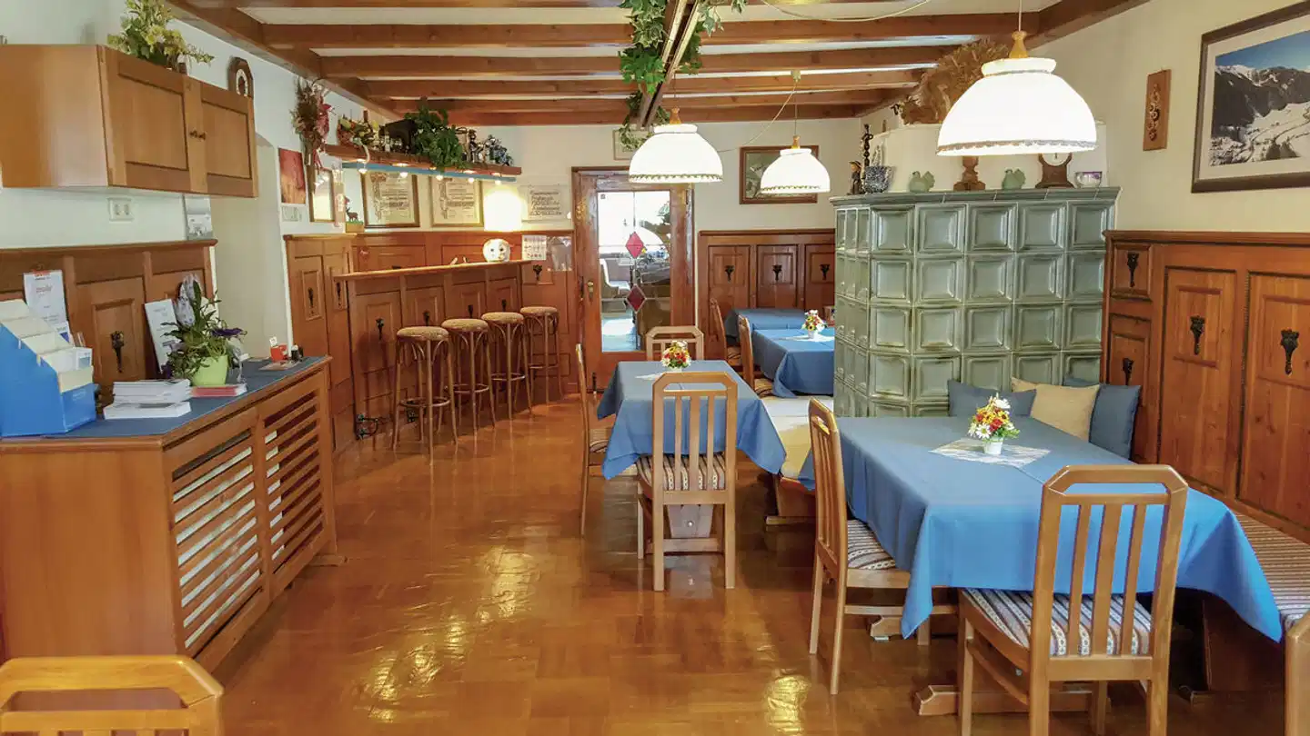 Hotel Pension Oswald Bar