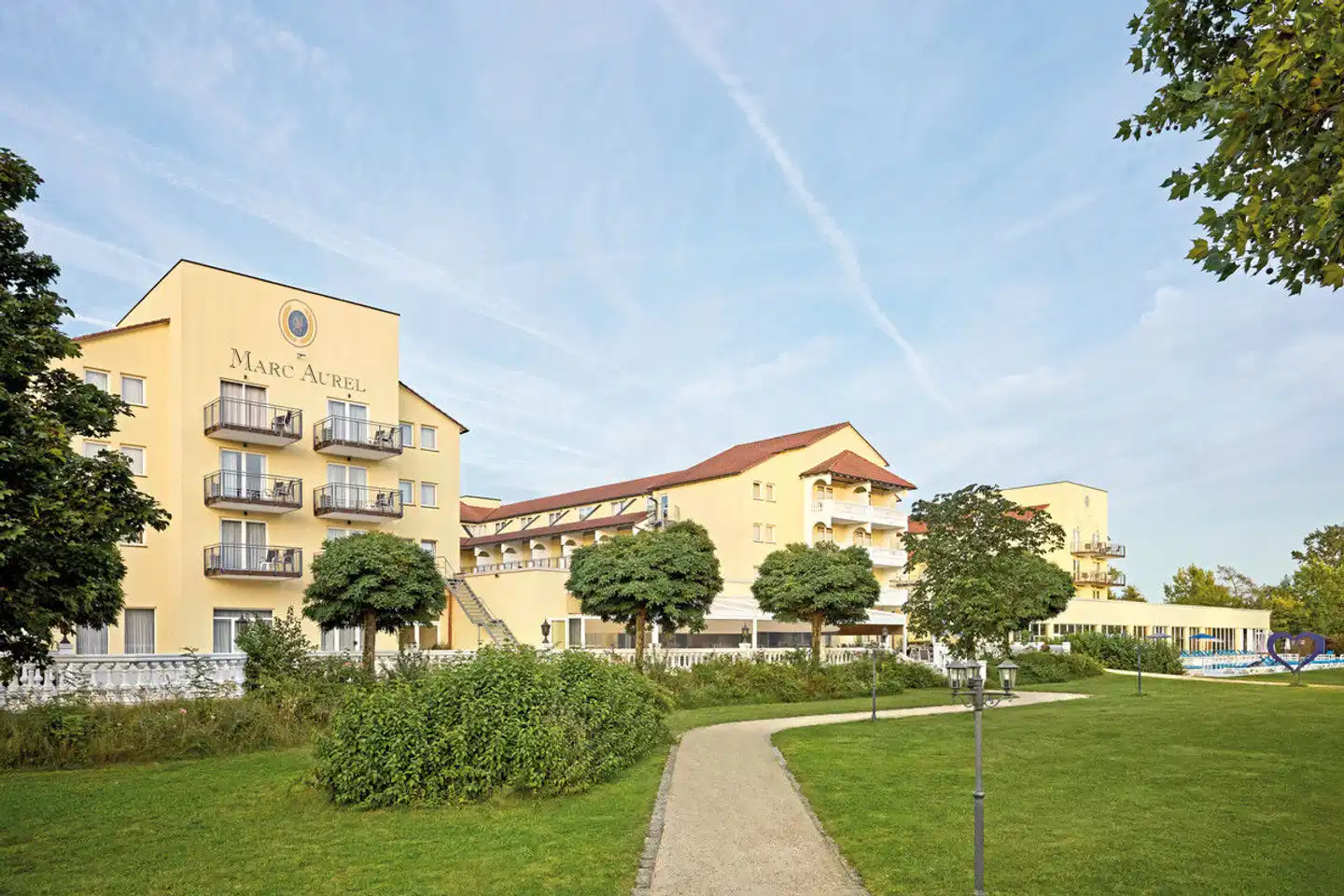 Dorint Marc Aurel Resort Bad Gögging Aussenansicht