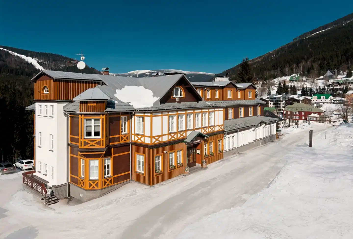 Hotel Snezka Aussenansicht
