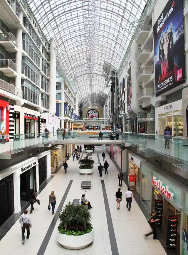 Holiday Inn Express Toronto Downtown Aussenansicht