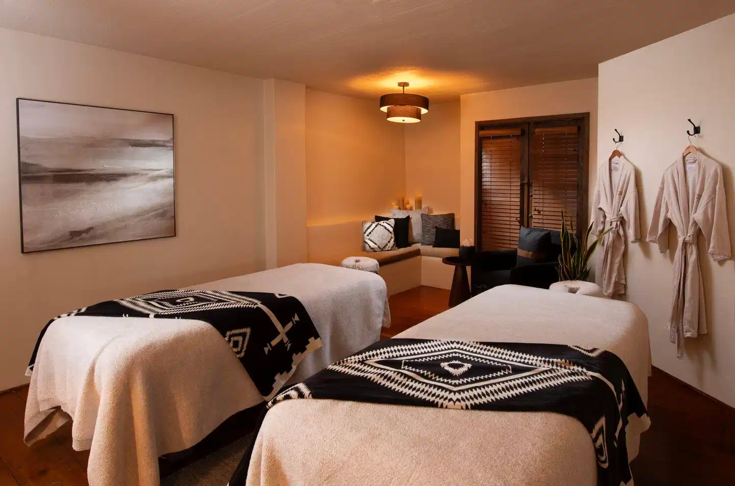 Inn & Spa at Loretto Wellness