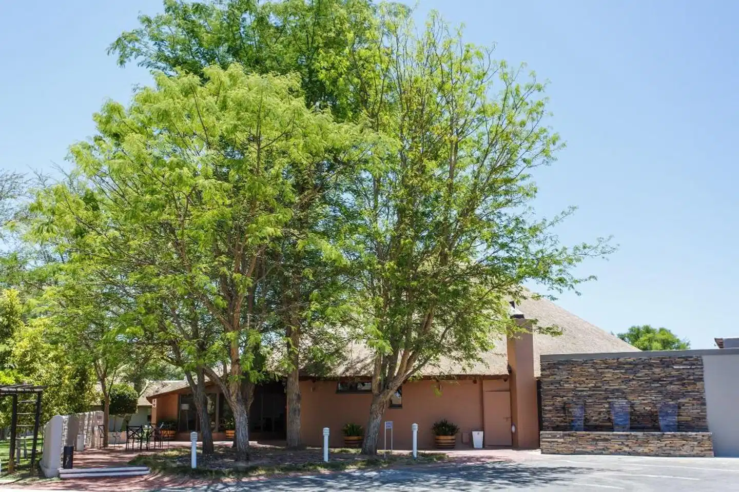 Protea Hotel by Marriott Oudtshoorn Riempie Estate Pool