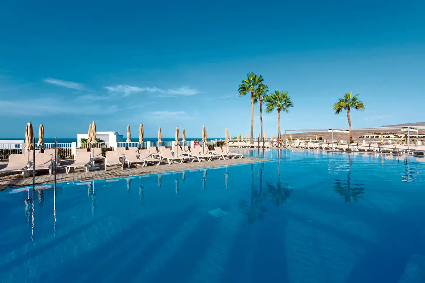 RIU Vistamar Pool