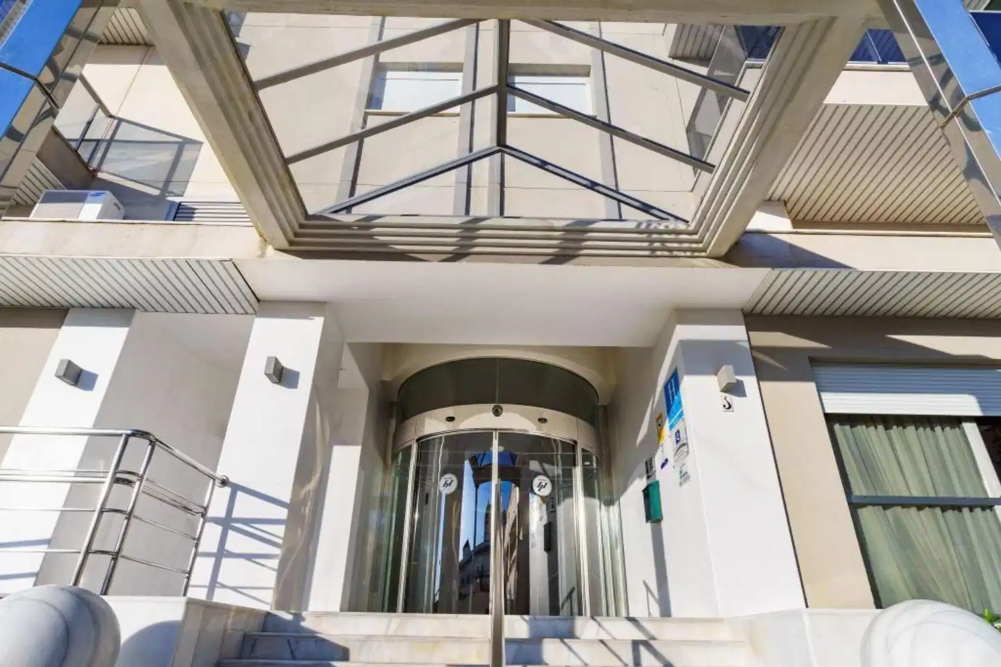 Isabel Sport und Entertainment