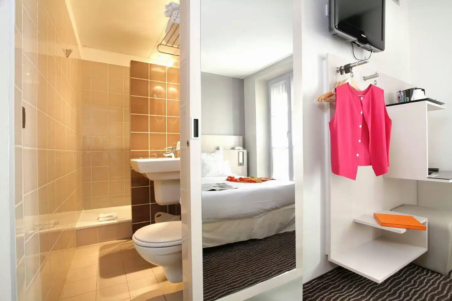 Libertel Montmartre Duperré Badezimmer