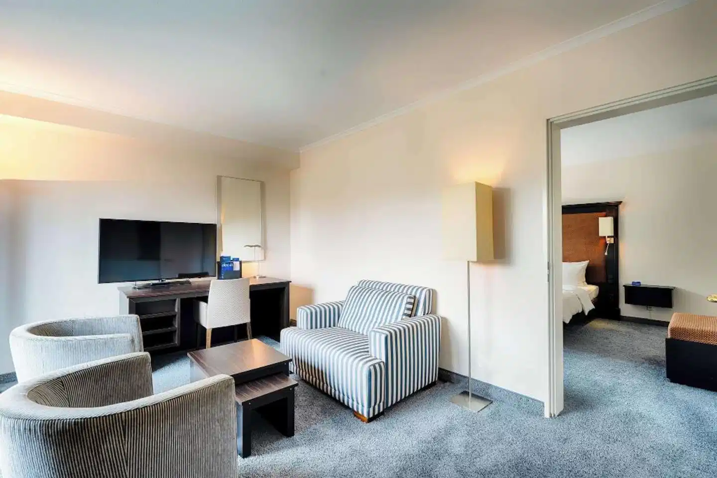 Radisson Blu Senator Wohnbeispiel