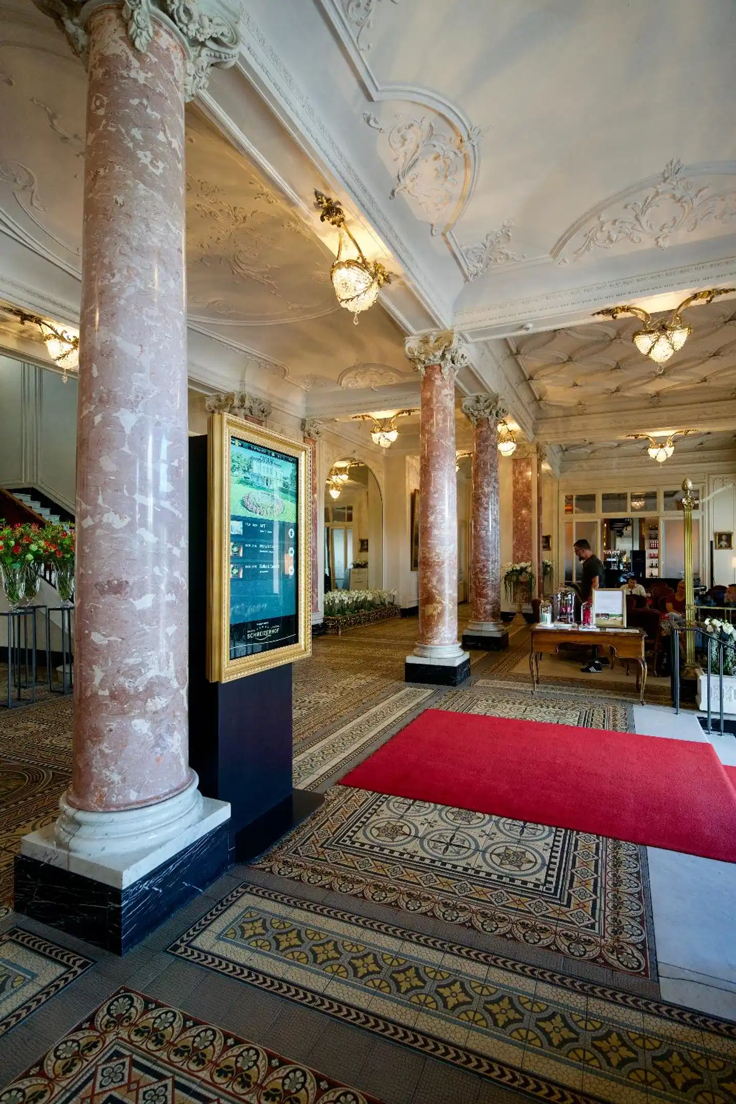 Schweizerhof Luzern Lobby